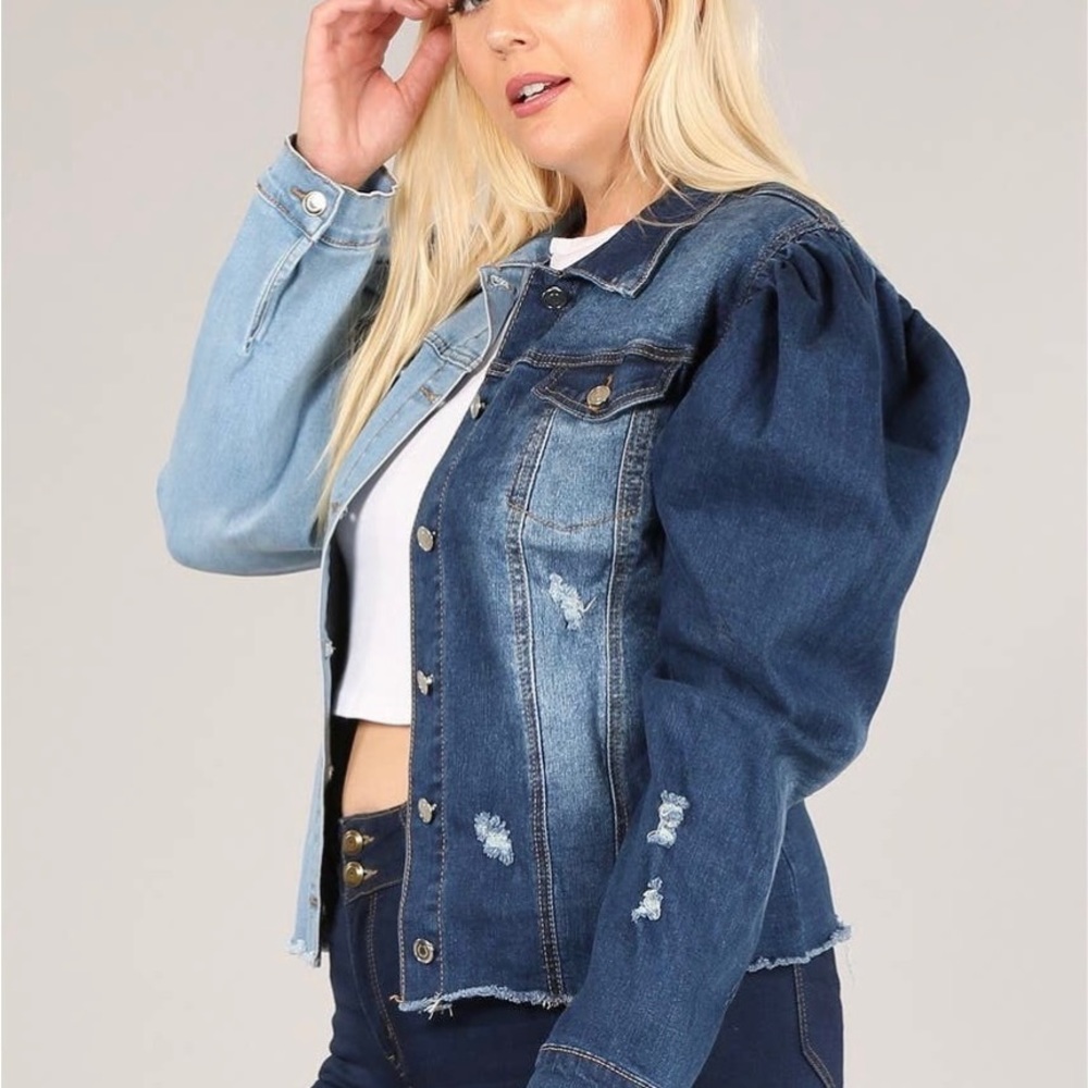 COPY - COPY - This jacket is life…. Summer ready - Picture 2 of 4